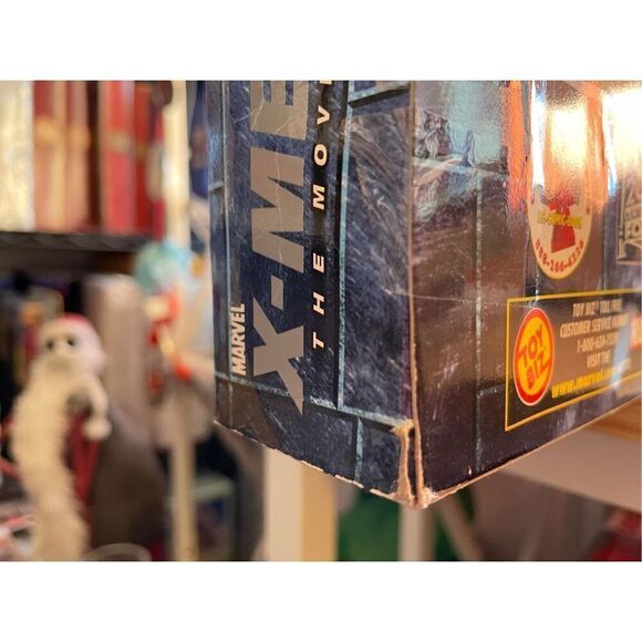 2000 Toy Biz Marvel X-Men The Movie X Mutations Classic & Movie Wolverine Figure - Picture 13 of 15